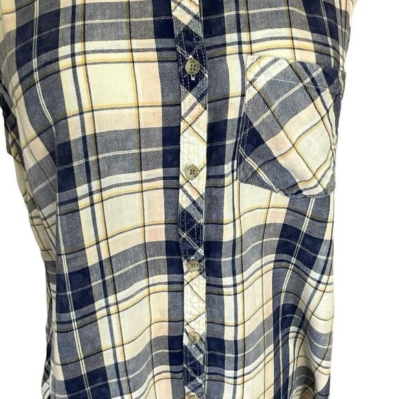 Maurices Womens Size Large Button Front Shirt Blue Yellow Plaid Sleeveless - Picture 1 of 11
